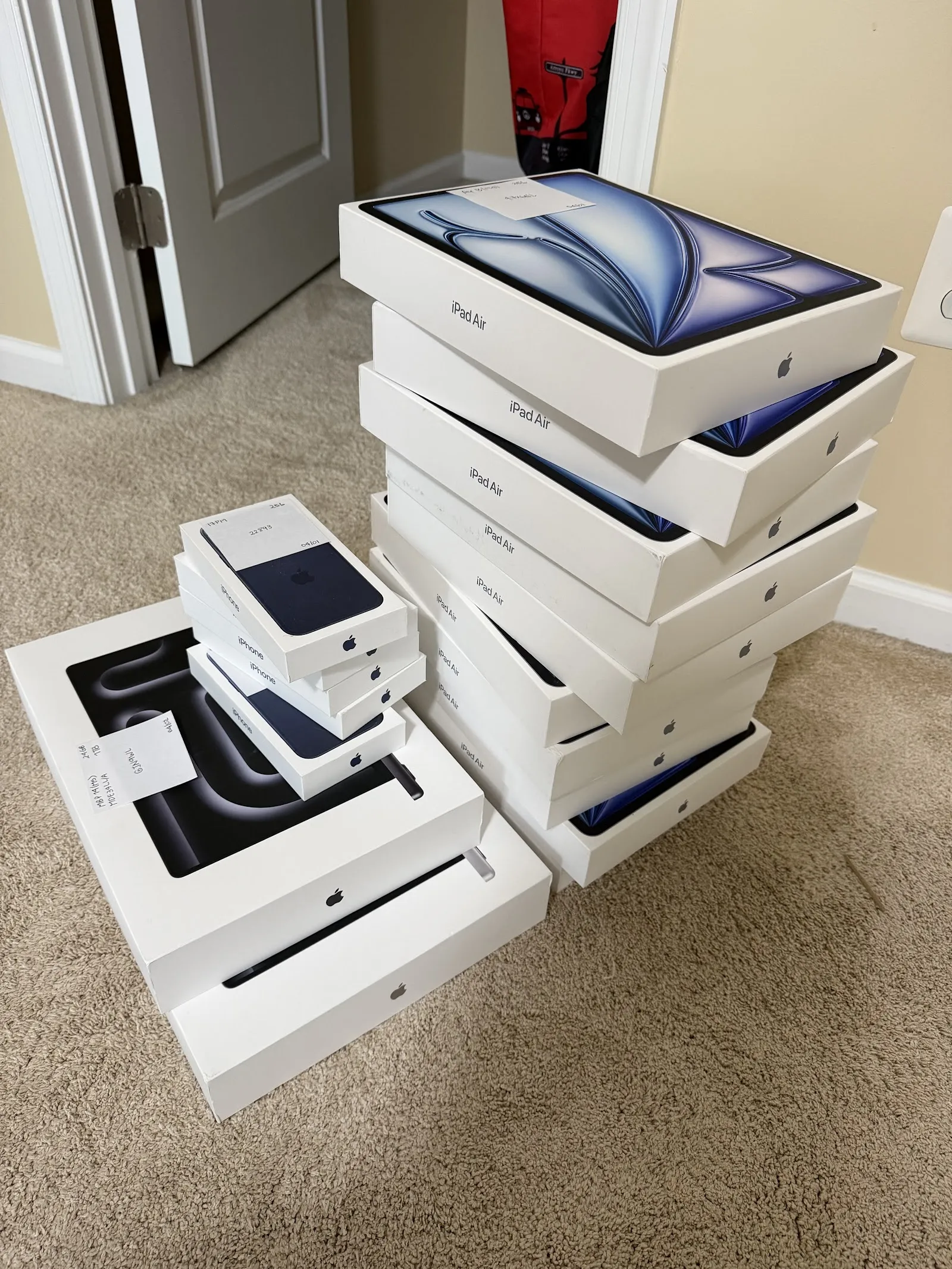 Device Buyers photo